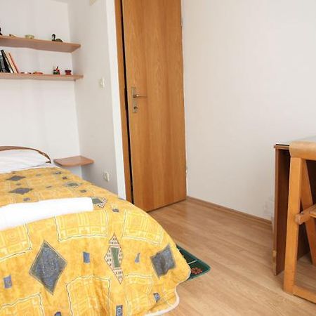 Split Apartments Peric 외부 사진