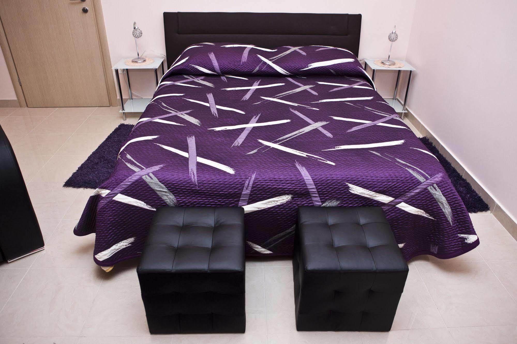 Split Apartments Peric 외부 사진