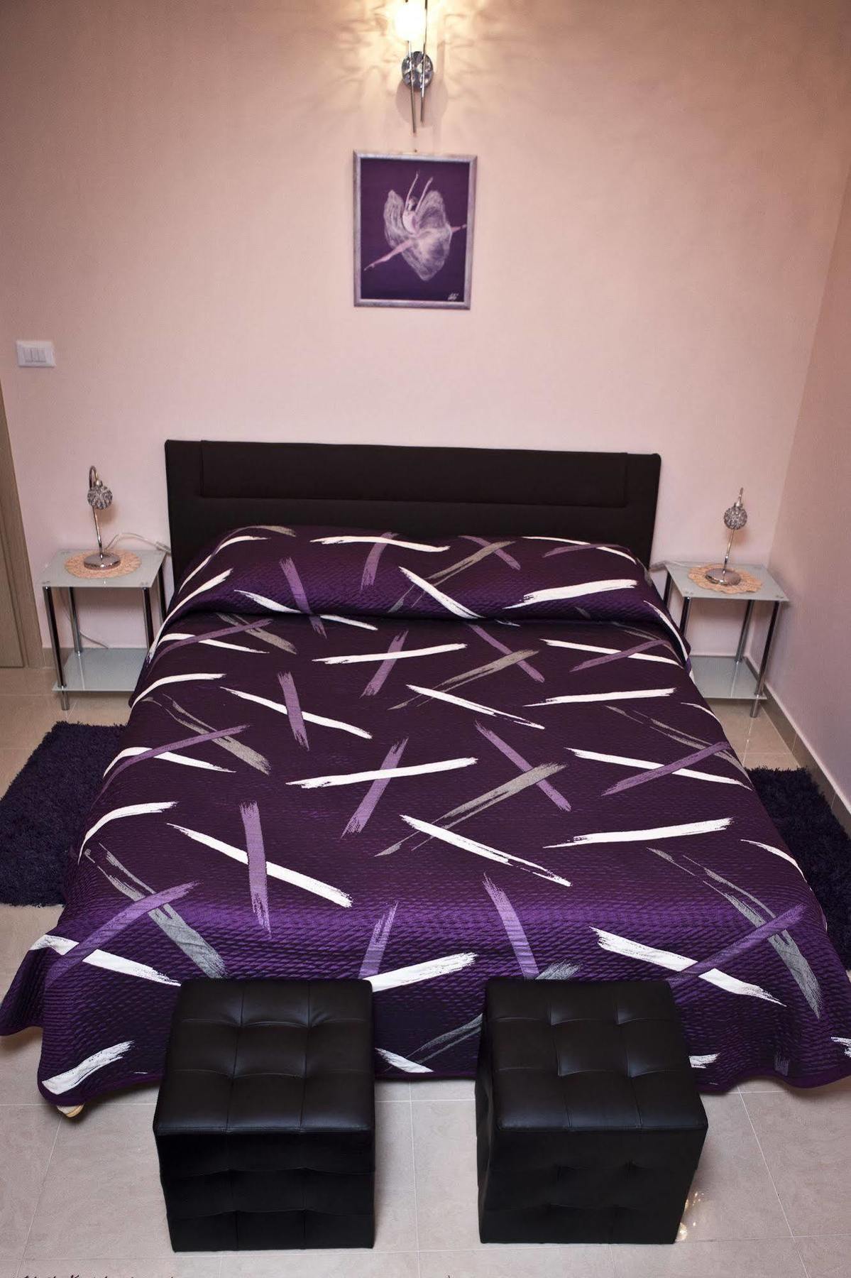 Split Apartments Peric 외부 사진